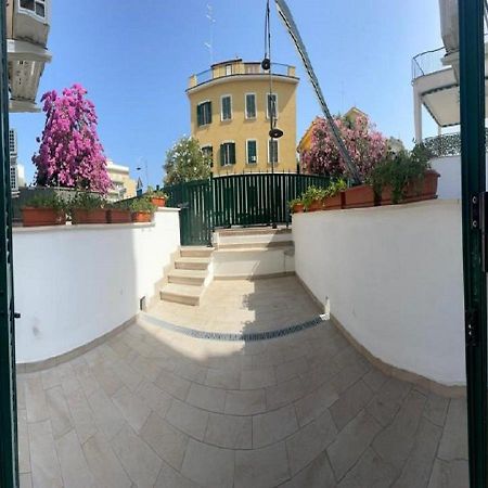 Riviera Albachiara Anzio B&B エクステリア 写真