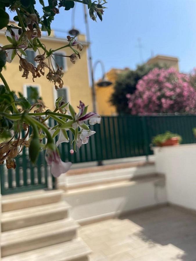 Riviera Albachiara Anzio B&B エクステリア 写真