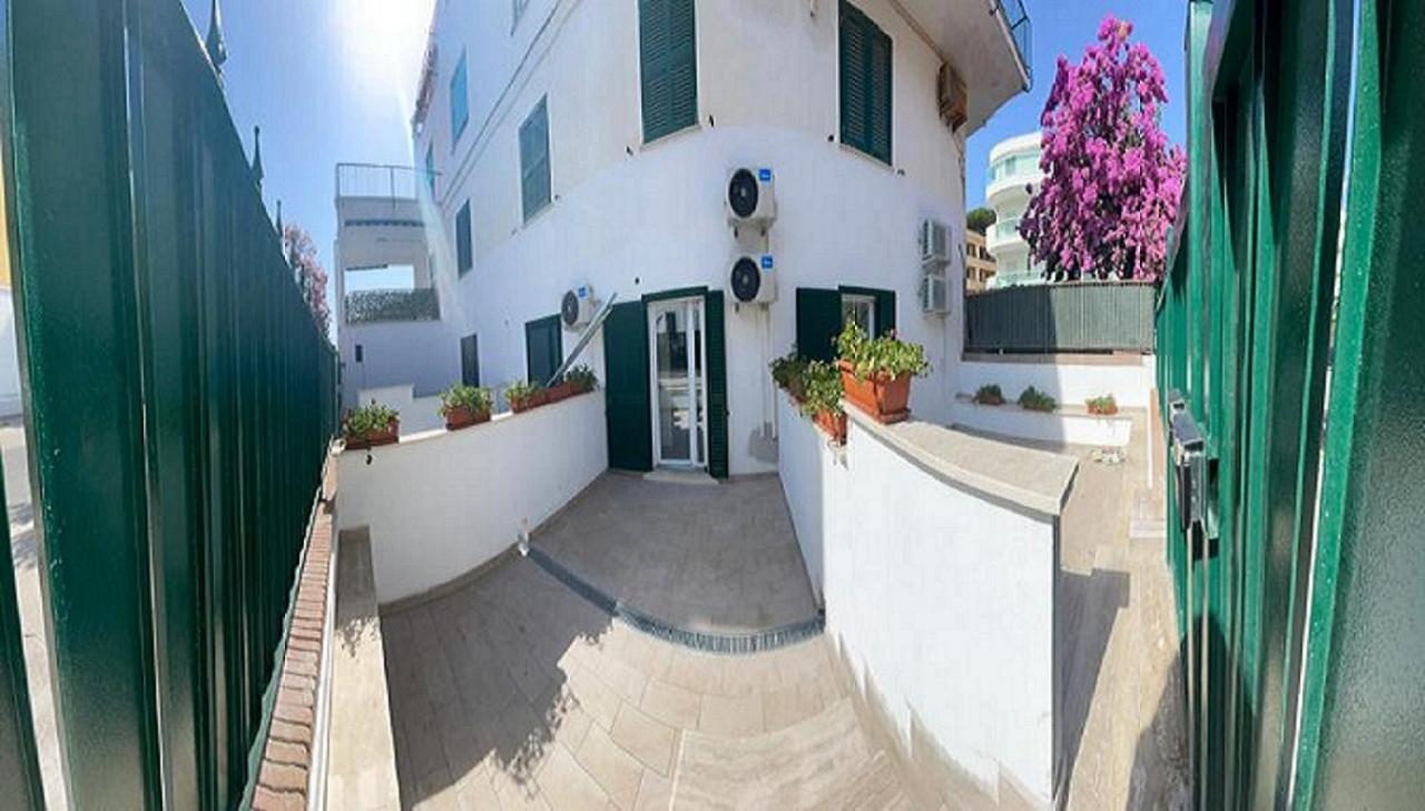 Riviera Albachiara Anzio B&B エクステリア 写真